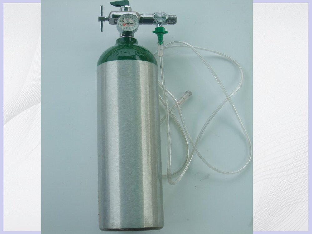 急救氧气瓶的使用PPT课件7